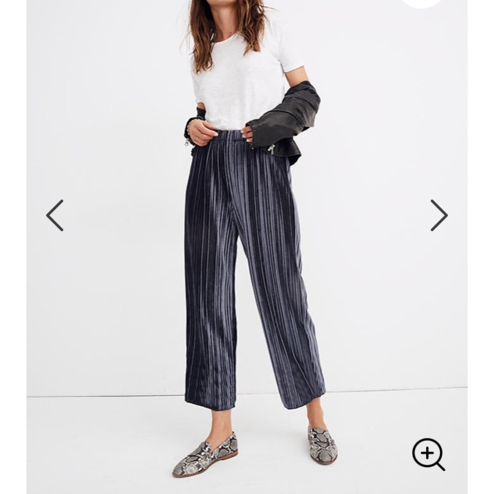 Madewell pleated velvet pull on pants